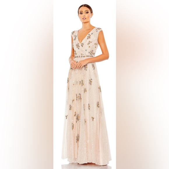 Mac Duggal 93575 NWT Cap Sleeve Embellished Dress - Picture 1 of 7